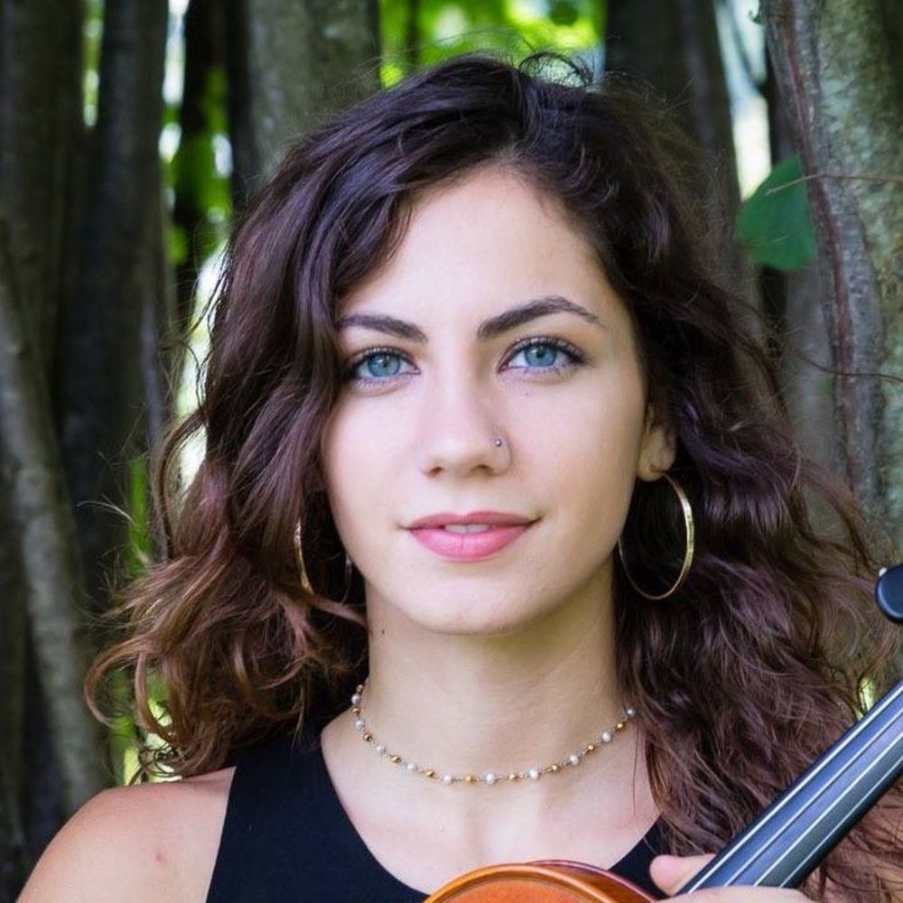 Meet your Posher, Lucia